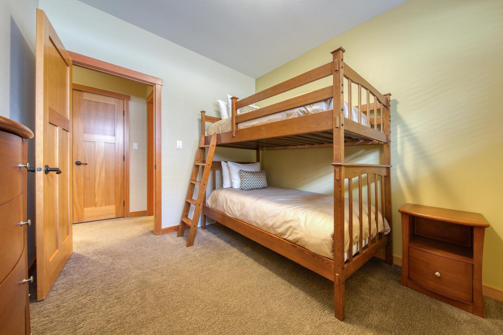 The Residences At Fairmont Ridge Fairmont Hot Springs Buitenkant foto